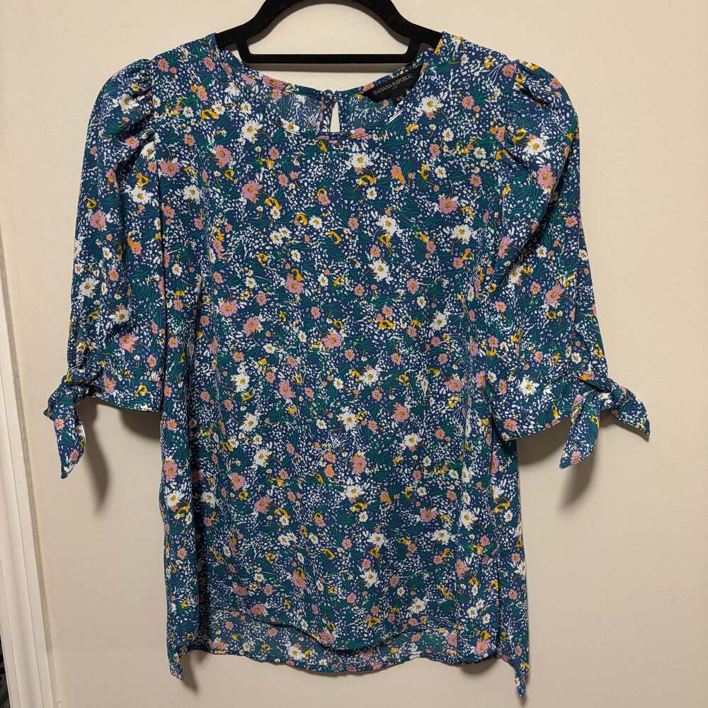Banana Republic Women’s Floral Top
